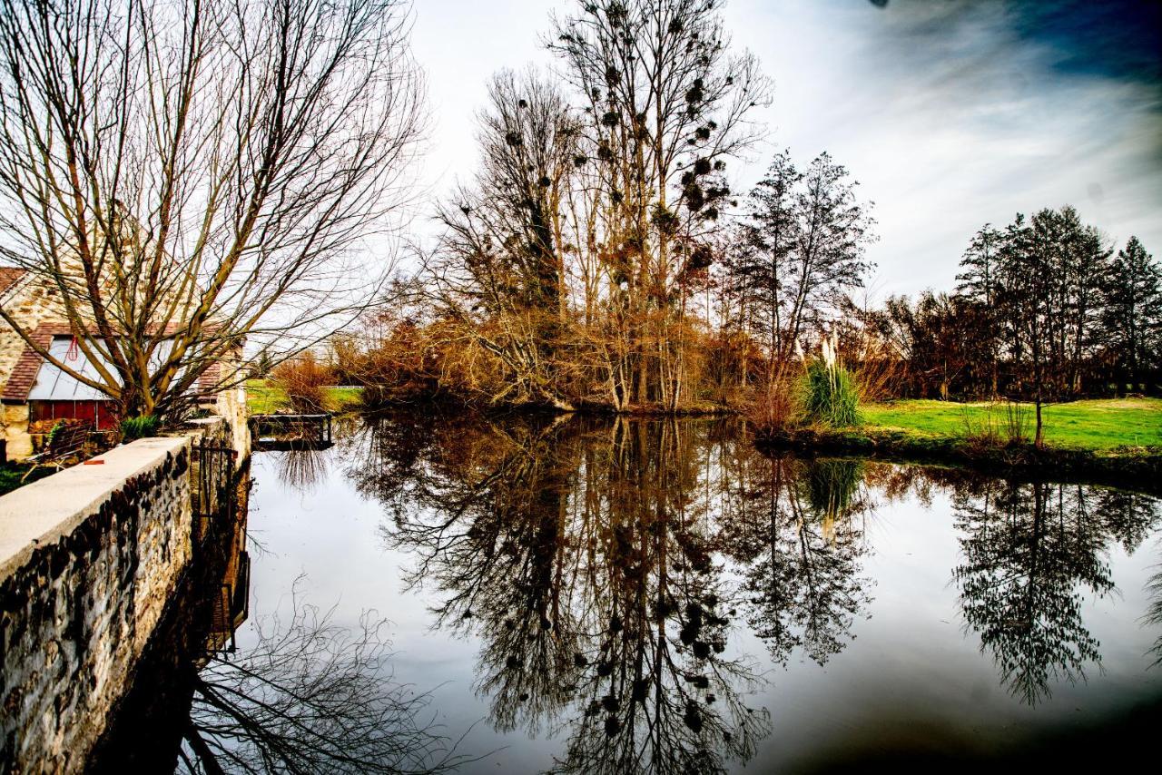 Le Moulin De Gateau Hotel Saint-Pierre-les-Etieux ภายนอก รูปภาพ