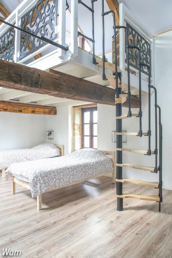 Le Moulin De Gateau Hotel Saint-Pierre-les-Etieux ภายนอก รูปภาพ